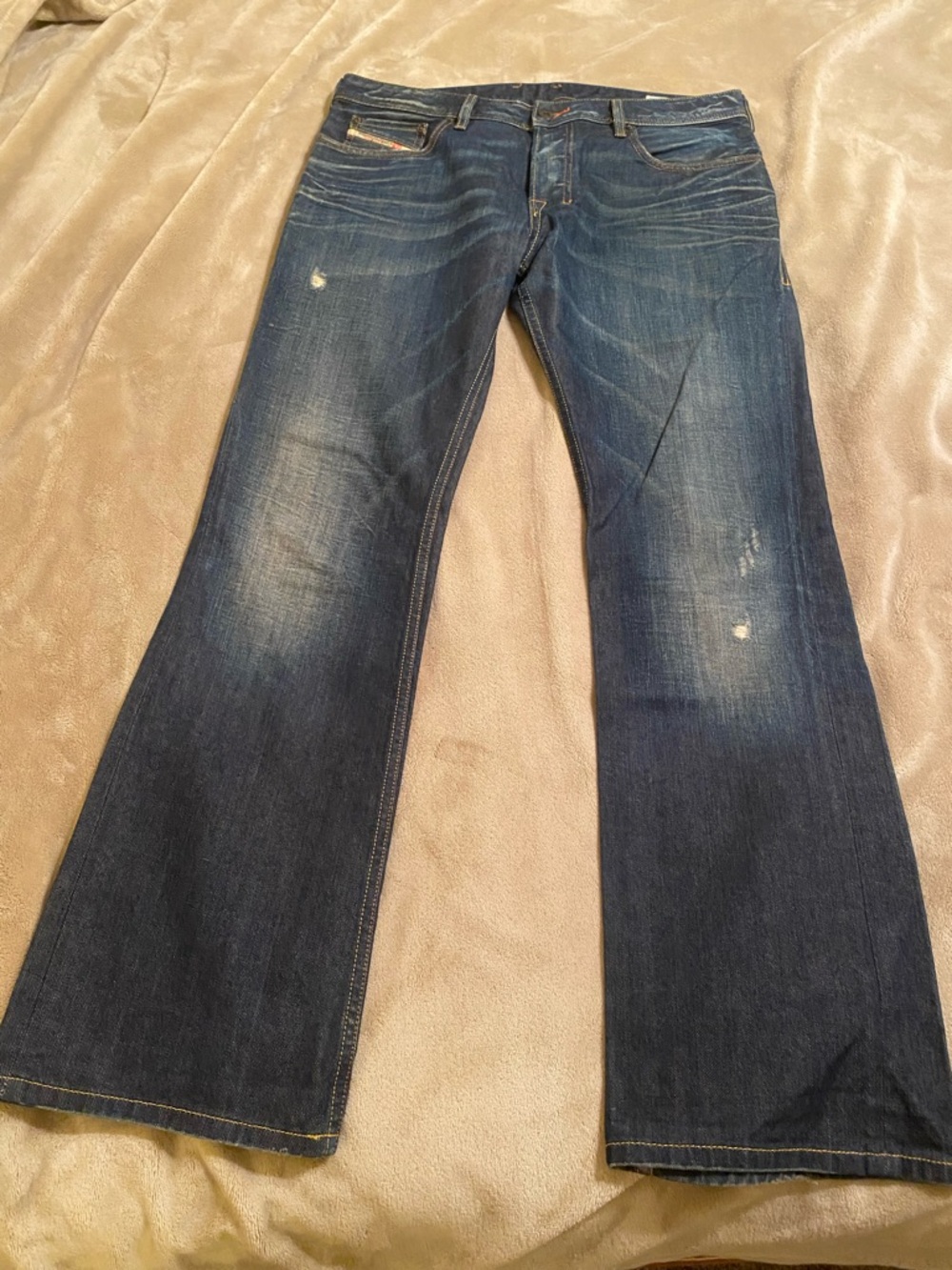 Men's Diesel Zatiny Jeans - Picture 2 of 4